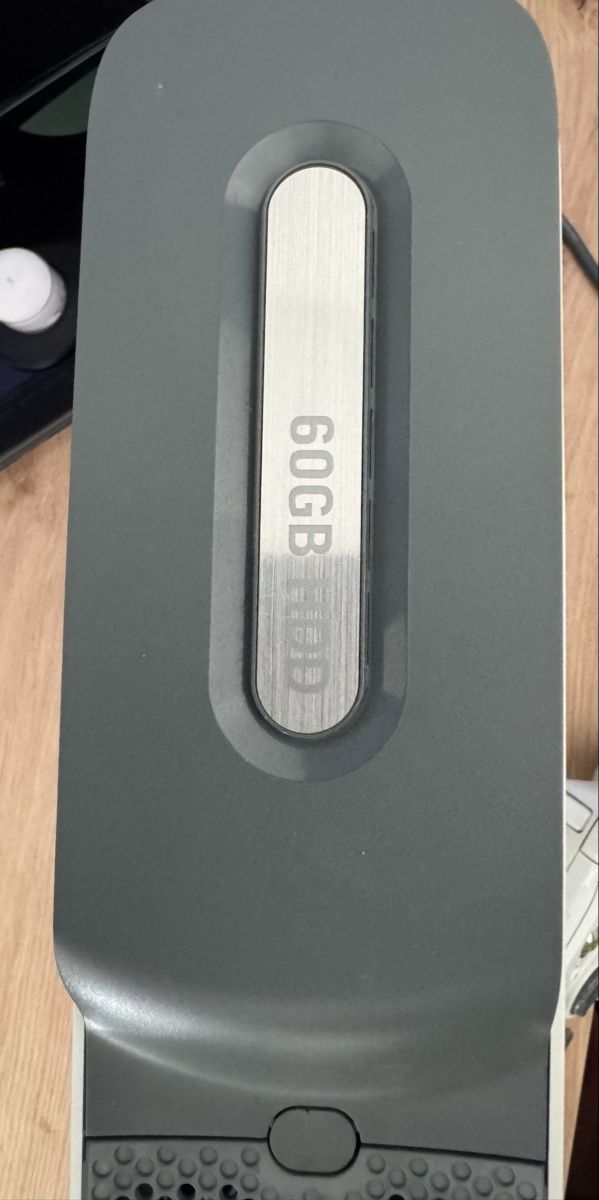 Microsoft Konsolen: Xbox 360 60GB mit Controller – Gebraucht aus Brig von RetroGamers 1