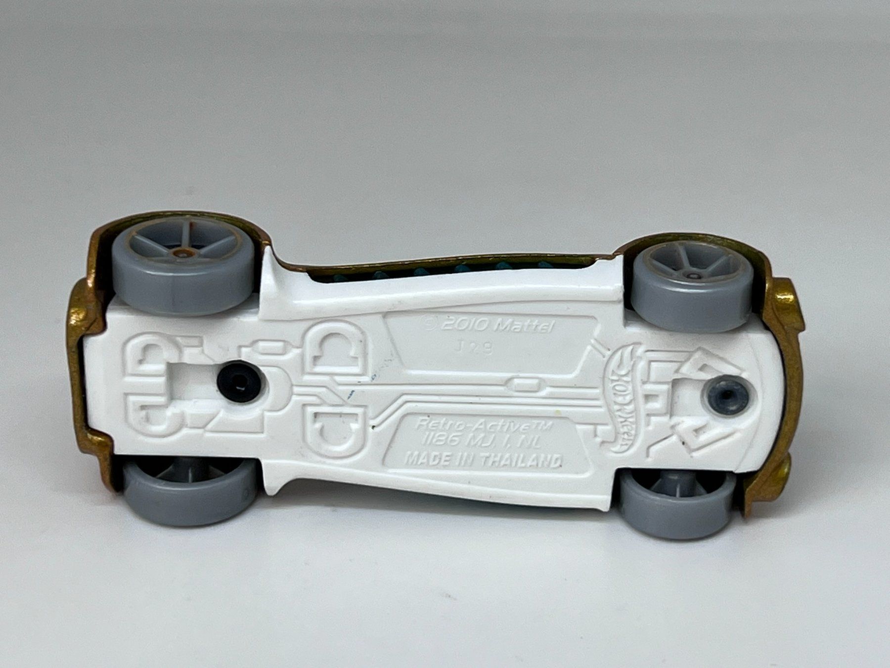 Hot Wheels Voitures modèles: Hot Wheels Retro-Active #310 – D'occasion à Wildegg par LaaBoutique 3