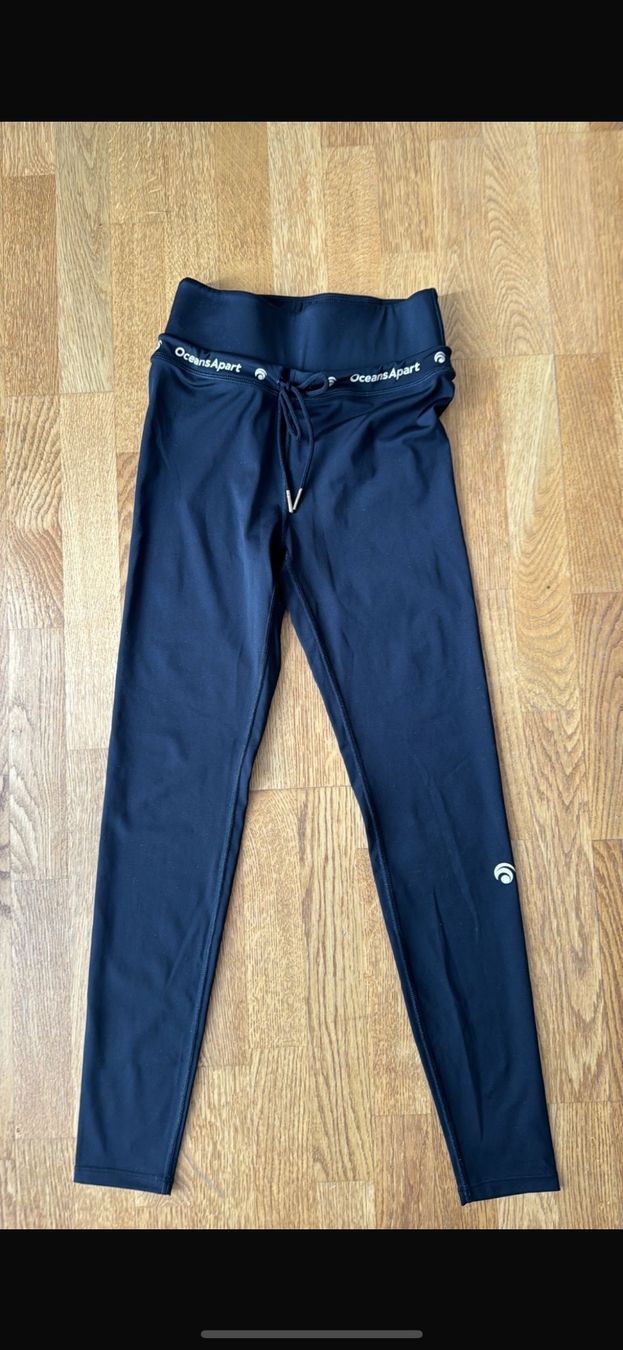 Leggings: Oceans Apart – Usato da Huttwil venduto da J.sommer
