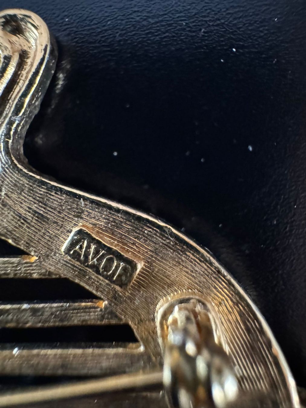 Spille & Fermagli: Avon Brosche Harfe goldfarben Vintage – Usato da Winterthur venduto da Dejv 4