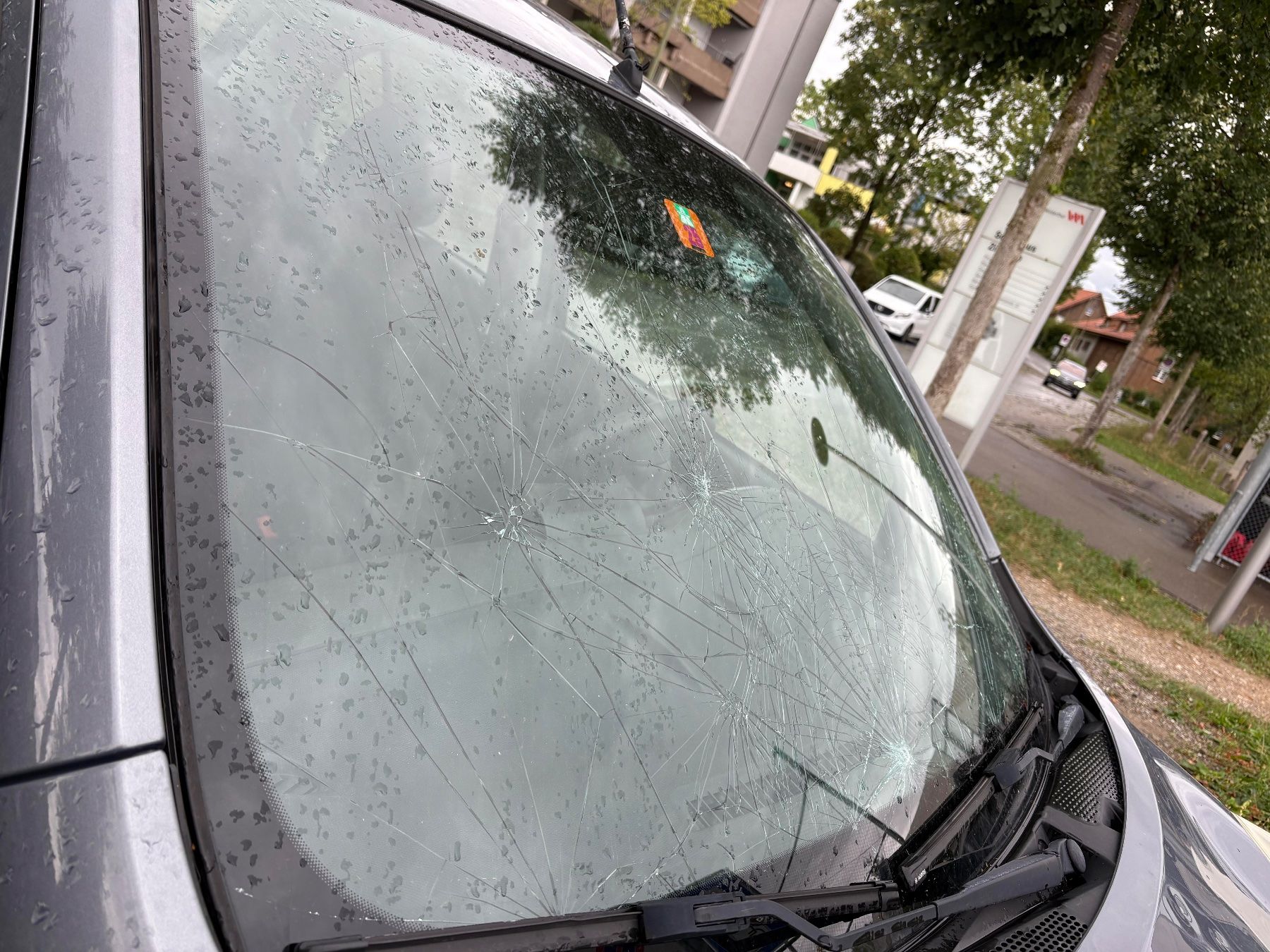 Nissan Autos: Nissan Micra 1.2 – Defekt aus Aadorf von Guguseli00 5