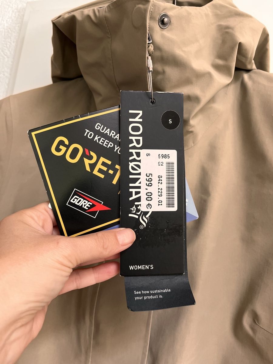 Norrøna Mäntel: Norrøna Oslo GORE-TEX Parka – Neu und originalverpackt aus Zeiningen von man_69cj 2