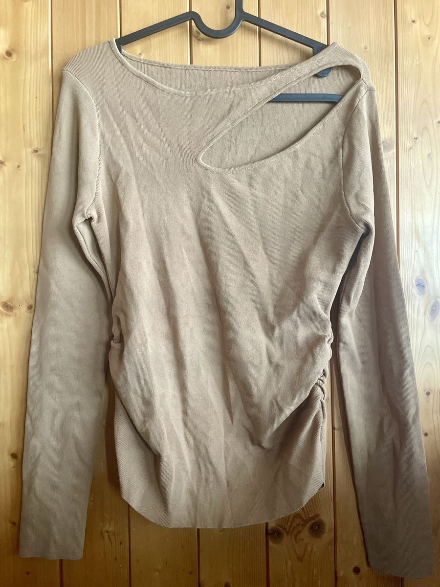 Kleiderpakete: Sweater lot beige white black size S – Neu (gemäss Beschreibung) aus Neuchâtel von che_ql9t 1