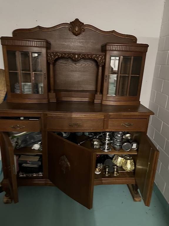 Büffets: Jugendstil-Buffet – Gebraucht aus Aarwangen von Urtsa 1