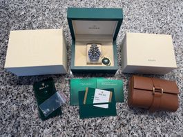 Rolex GMT-Master II “Batman” 116710BLNR – Full Set