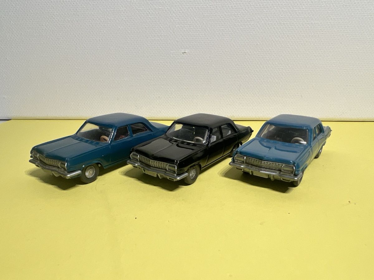 Wiking Modellini d'auto: 3 x Opel Admiral Wiking 1/87 – Usato da Weinfelden venduto da Kammerflimmern