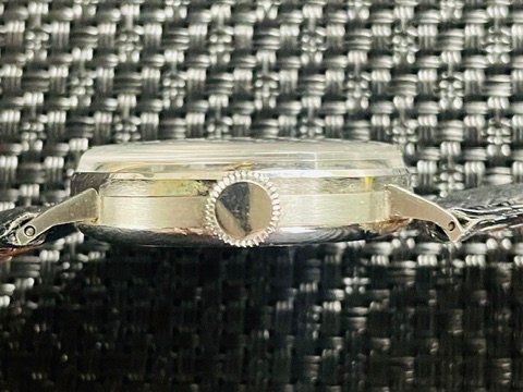 IWC Orologi: IWC Handaufzug Kaliber 61 – Usato da Zürich venduto da zhugo 1