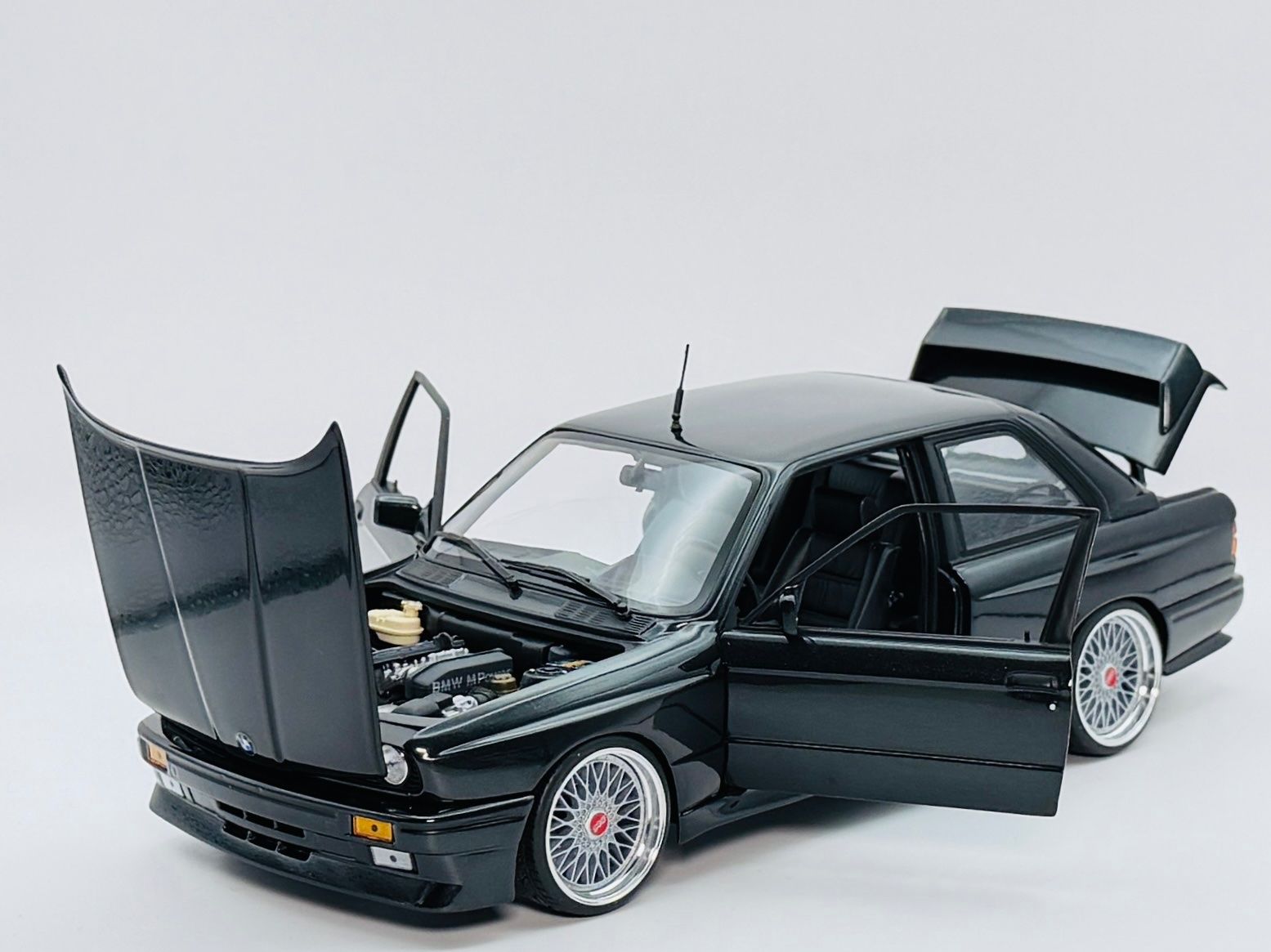 Minichamps Modellini d'auto: 1:18 BMW M3 E30 Minichamps BBS Tuning – Nuovo (secondo la descrizione) da Baar venduto da Cai 3