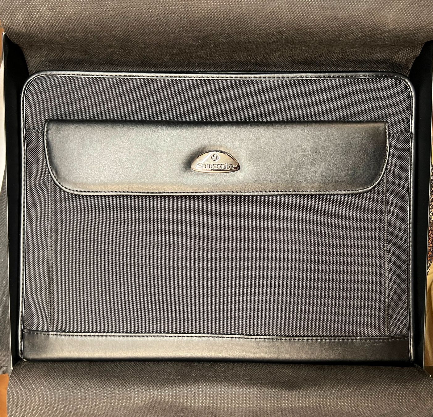 Samsonite Valigie & Borse: Samsonite Aktenmappe / Schreibmappe Leder – Nuovo (secondo la descrizione) da Lodrino venduto da Stema 1