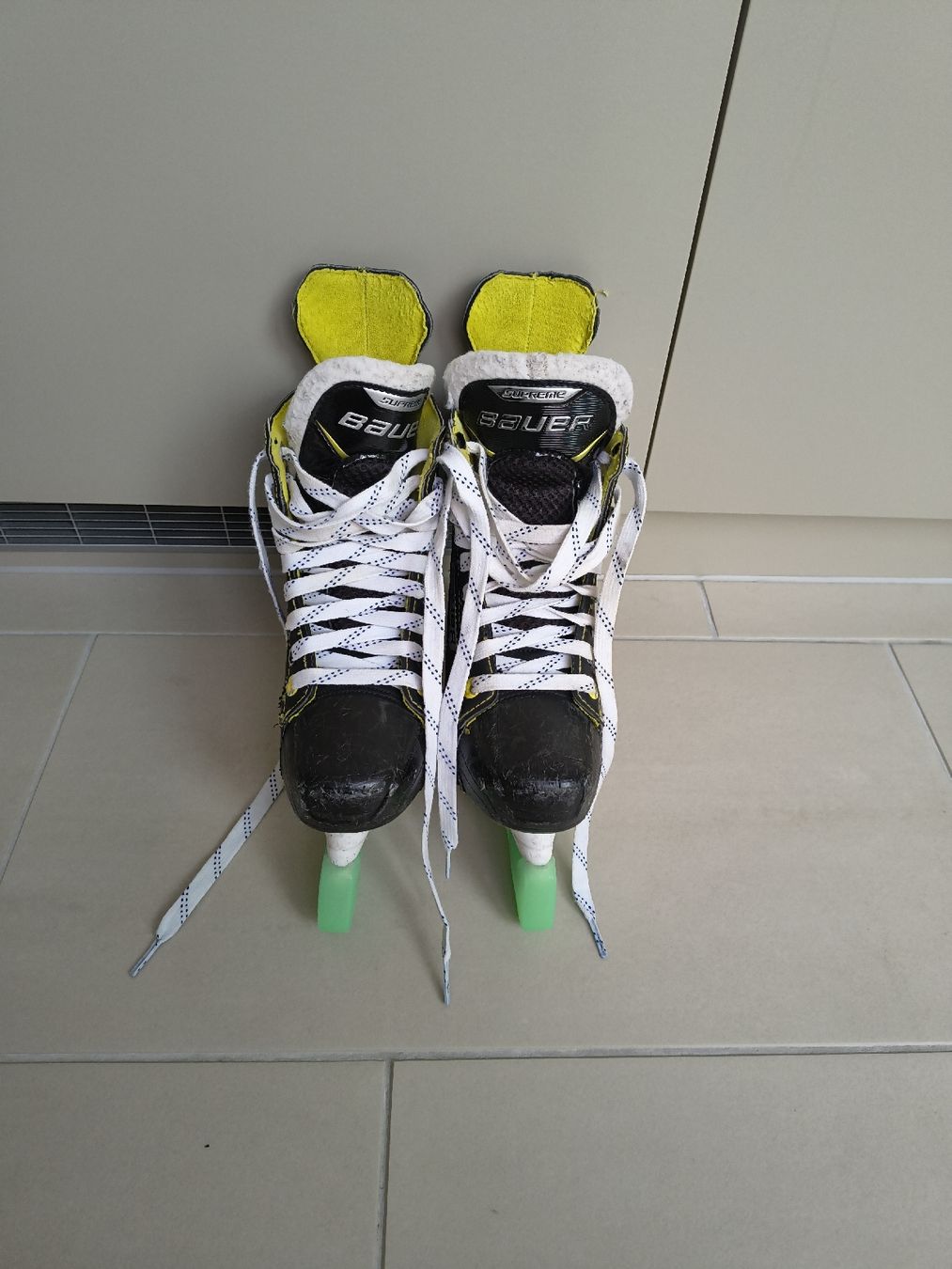 Bauer Pattini da ghiaccio: Bauer Supreme S35 – Usato da Zürich venduto da Gisi10 3