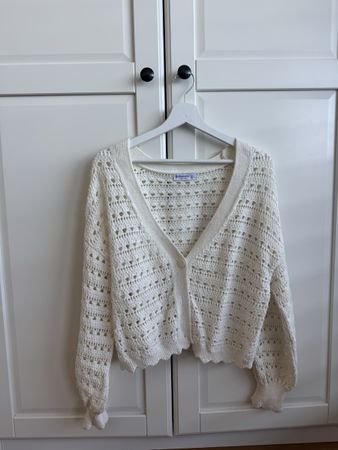 Stradivarius Strickjacke weiss