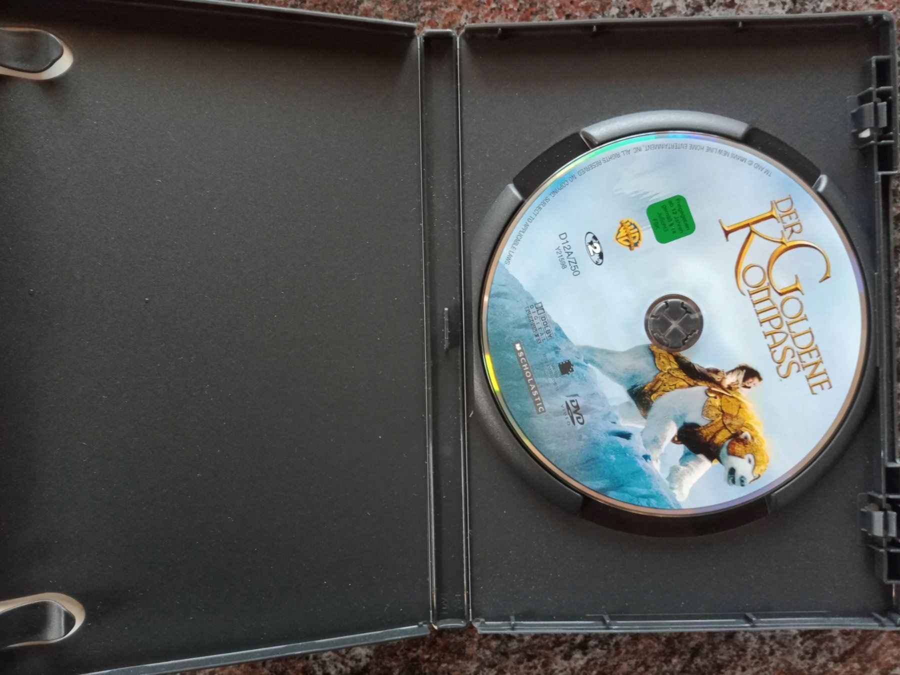 Tutti i DVDs: Golden Compass DVD und Fanartikel – Nuovo (secondo la descrizione) da Bätterkinden venduto da hobbycha 8