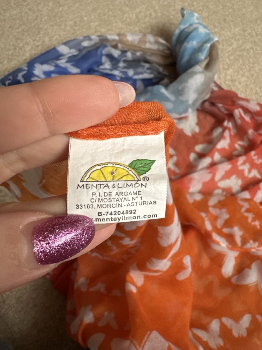 Foulard & Sciarpe: Menta & Limon Frühlings Schal mit Schmetterlingen – Usato da Buchs AG venduto da Dasmusstduhaben 2