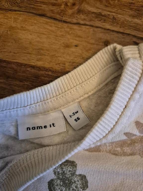Maglioni & Felpe: Pullover mit Tiermotiven von Name it, Grösse 56 – Usato da Bremgarten AG venduto da Noii 1
