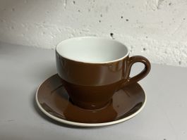 35-tlg. Dürkop Kaffeeset mit Untertellern in Rollkiste