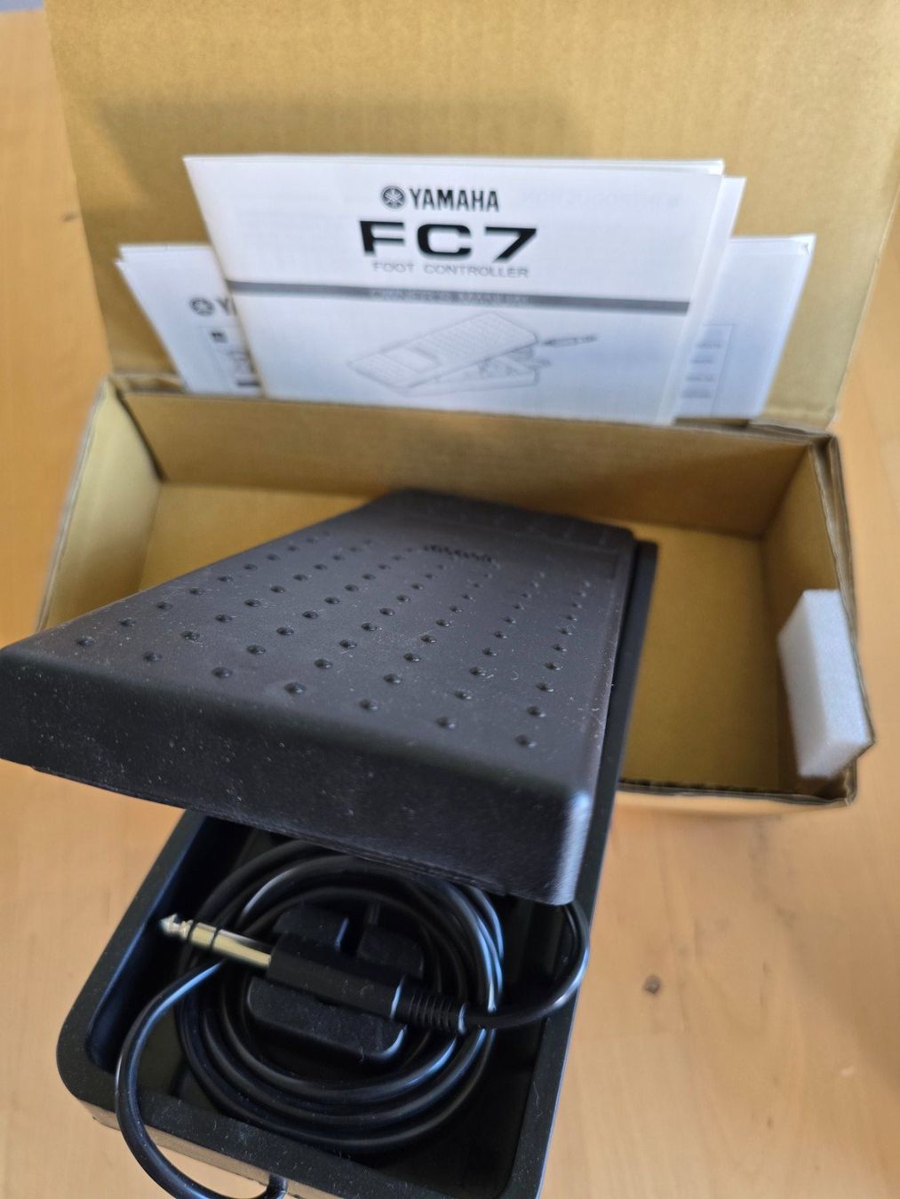 Systèmes de contrôle: Yamaha FC7 Foot Controller – Neuf avec emballage d'origine à Zug par musikundtechnik 1
