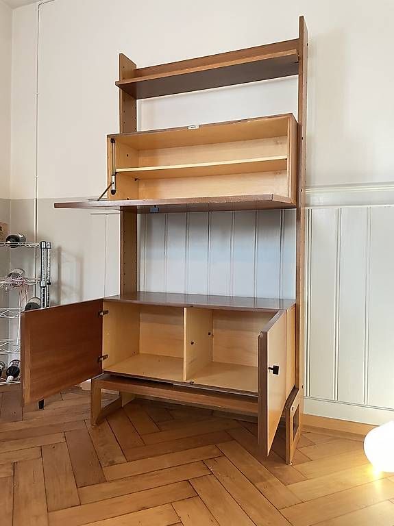 Scaffali: SEM Mid Century Bücherregal Nussbaum – Usato da St. Gallen venduto da Studio19 4