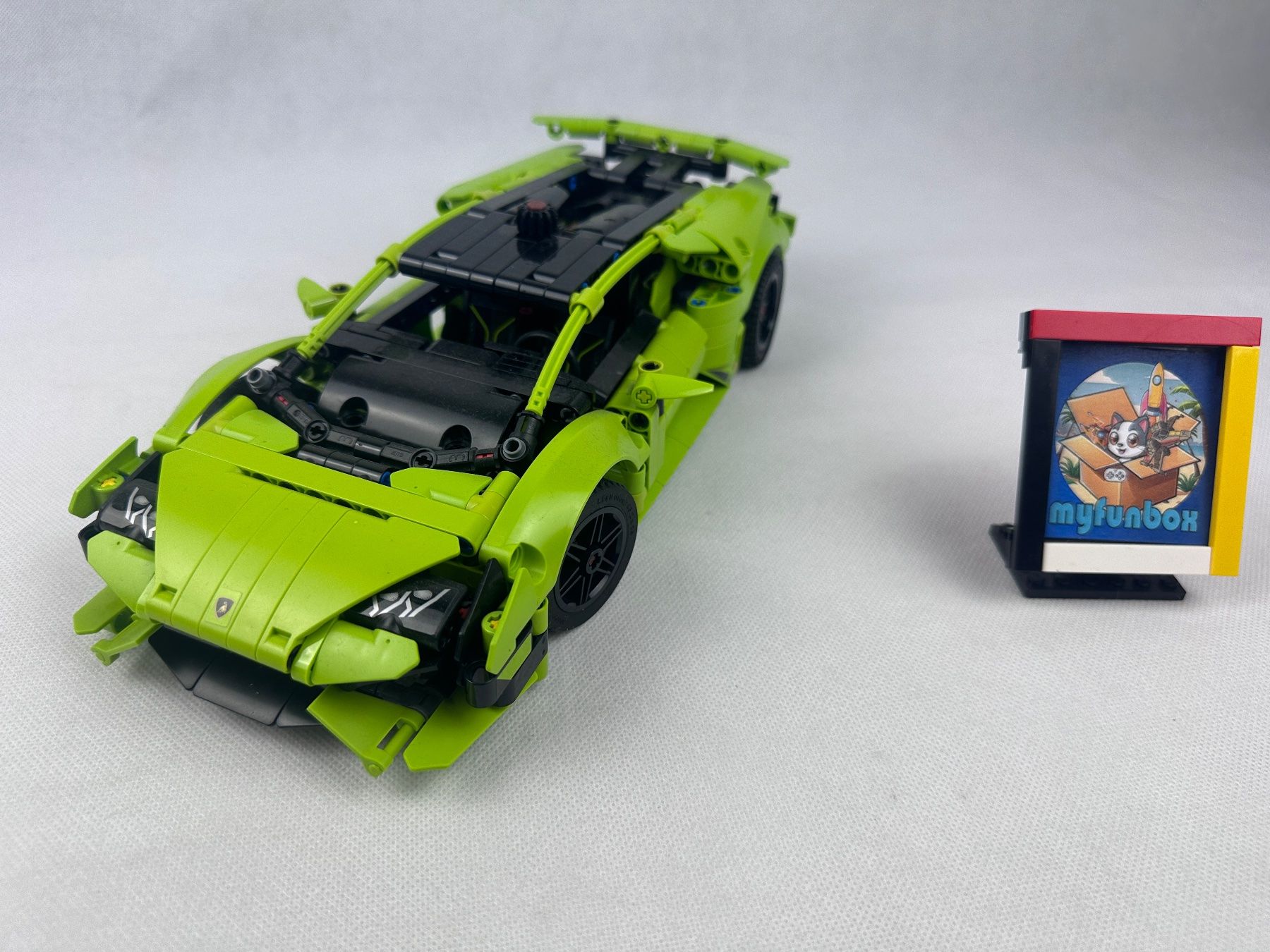 Lego Kit di costruzioni: Lego Technic 42161 Lamborghini Huracán – Usato da Kappel SO venduto da MyFunBox 1