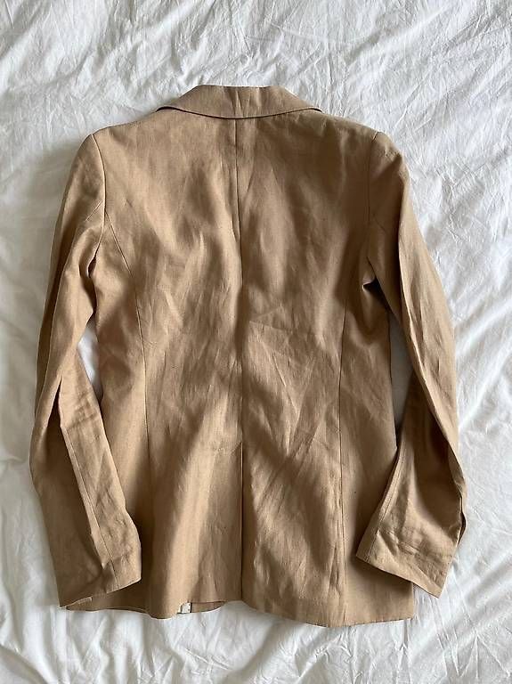 Massimo Dutti Giacche: Blazer en lin Massimo Dutti beige taille 38 – Usato da Lausanne venduto da generation 1