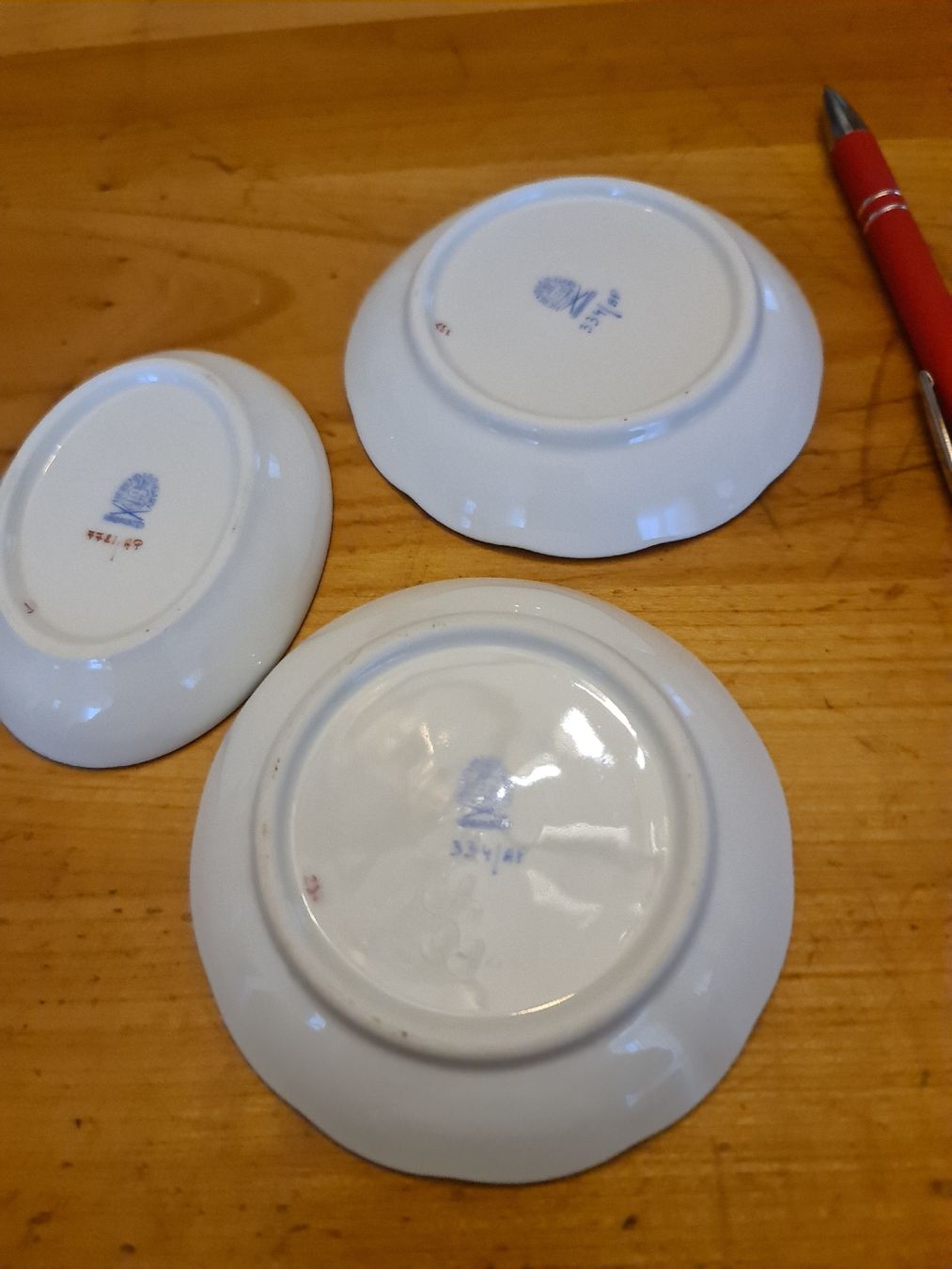 Herend Set di piatti: 3 kleine Herend Schalen – Usato da henau venduto da Rockj 2