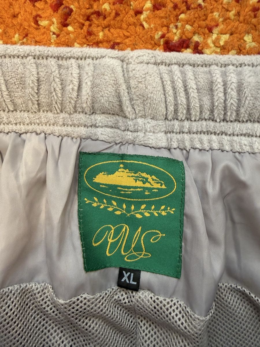 Corteiz Pantaloni: Corteiz VVS bottom – Usato da Yverdon-Les-Bains venduto da fir_7srk 2