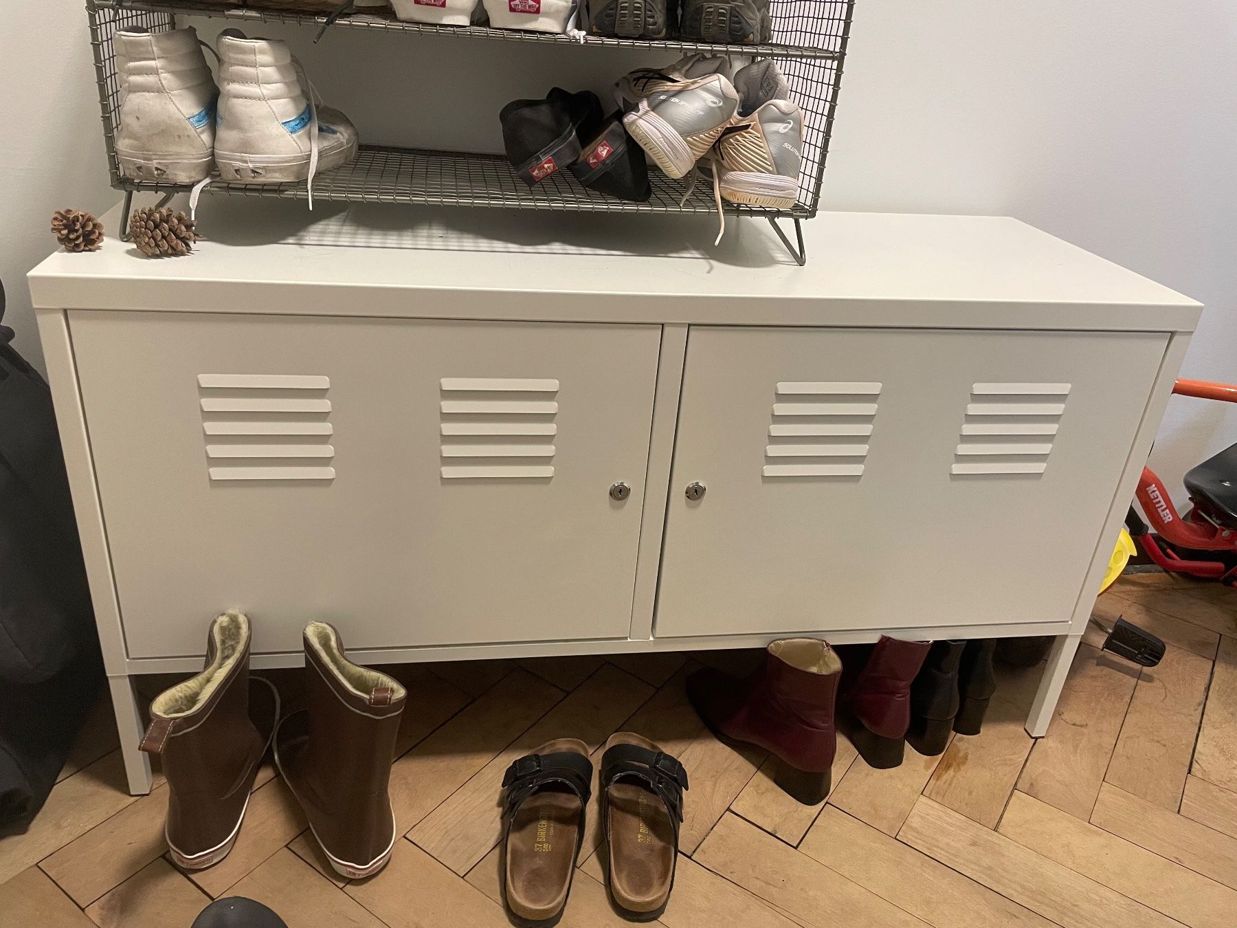 Armadi: IKEA PS Schrank, weiss, 119x63 cm – Nuovo (secondo la descrizione) da Zürich venduto da zhaener