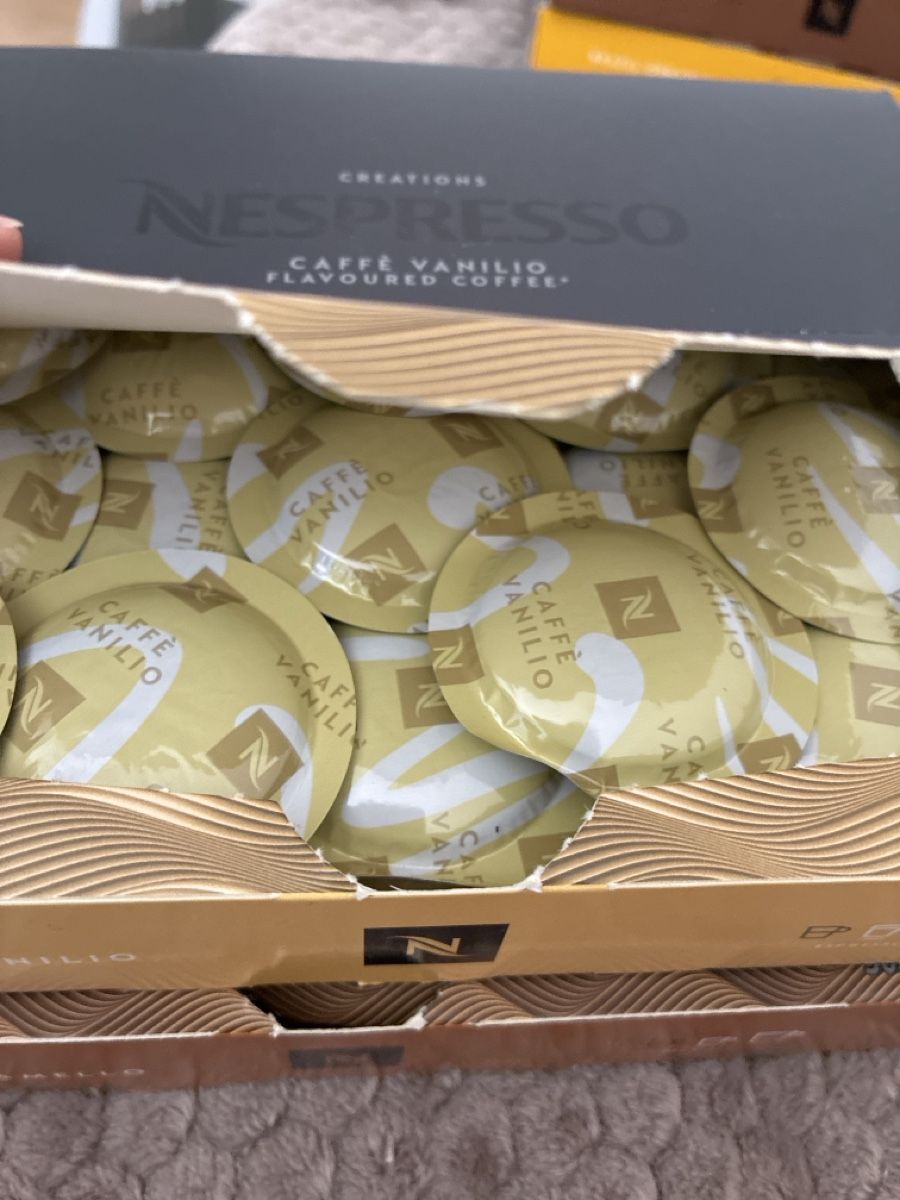 Nespresso Aliments & Spécialités: Nespresso Kapseln ca. 340 Stück  – D'occasion à Walenstadt par bedina92 2