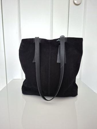 Sac cabas KIOMI en cuir de vache effet daim noir