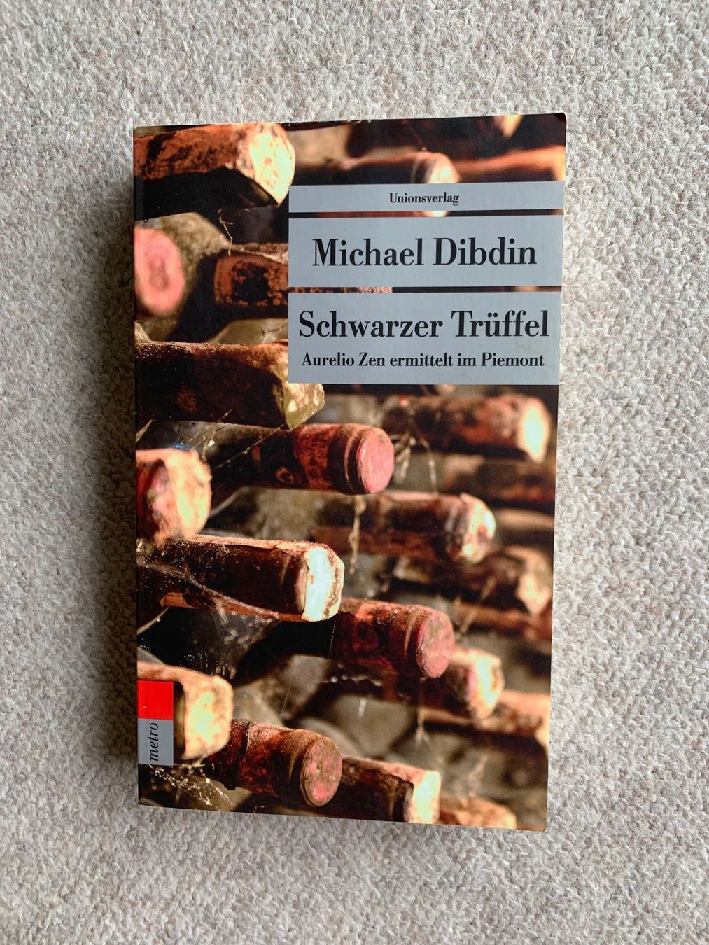 Libri: Michael Dibdin - Schwarzer Trüffel – Usato da Reinach AG venduto da dipsy2002