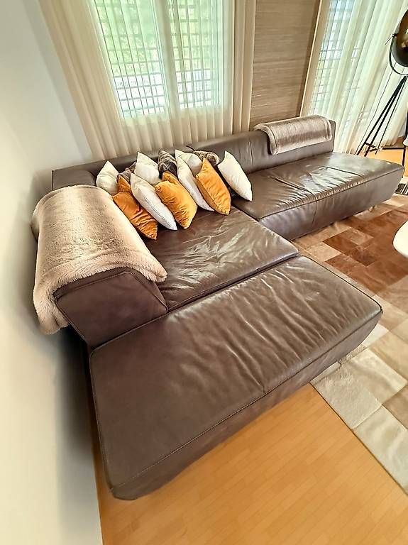 Sofas: Ledercouch – Gebraucht aus Faoug von hkxyz01 1