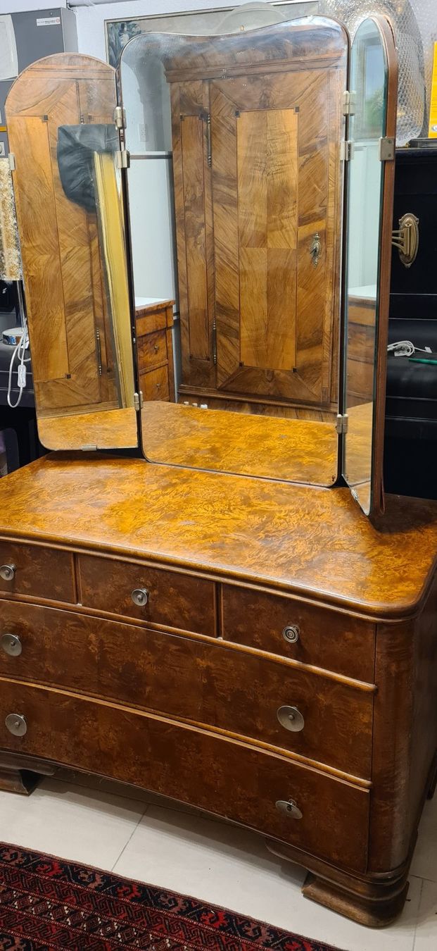 Cassettiere: Exklusive antike Spiegelkommode Wurzelholz selten Sideboard – Usato da Füllinsdorf venduto da Sternenblick19 9