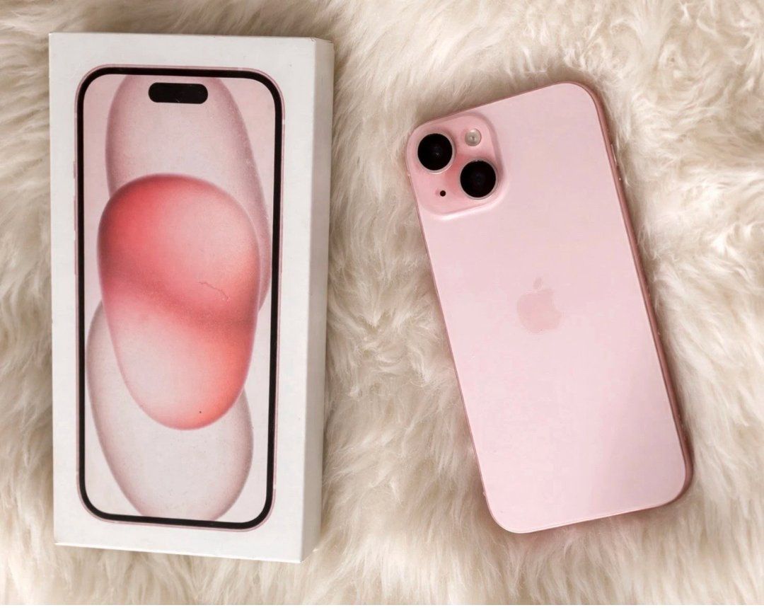 Apple Handys / Smartphones: iPhone 15 (256GB) Akku 95% – Gebraucht aus Luzern von Waince786 1