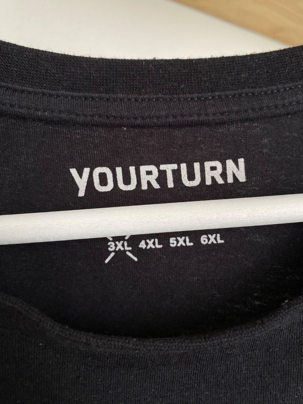 T-shirt: Yourturn T-shirt – Usato da Biel/Bienne venduto da lichterhoh 2