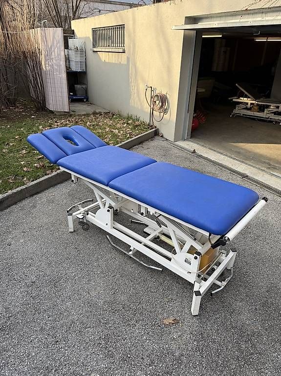 Lettini & sedie per cosmetici: Lettini fisioterapia/massaggi – Usato da Mendrisio venduto da damuz_90 2