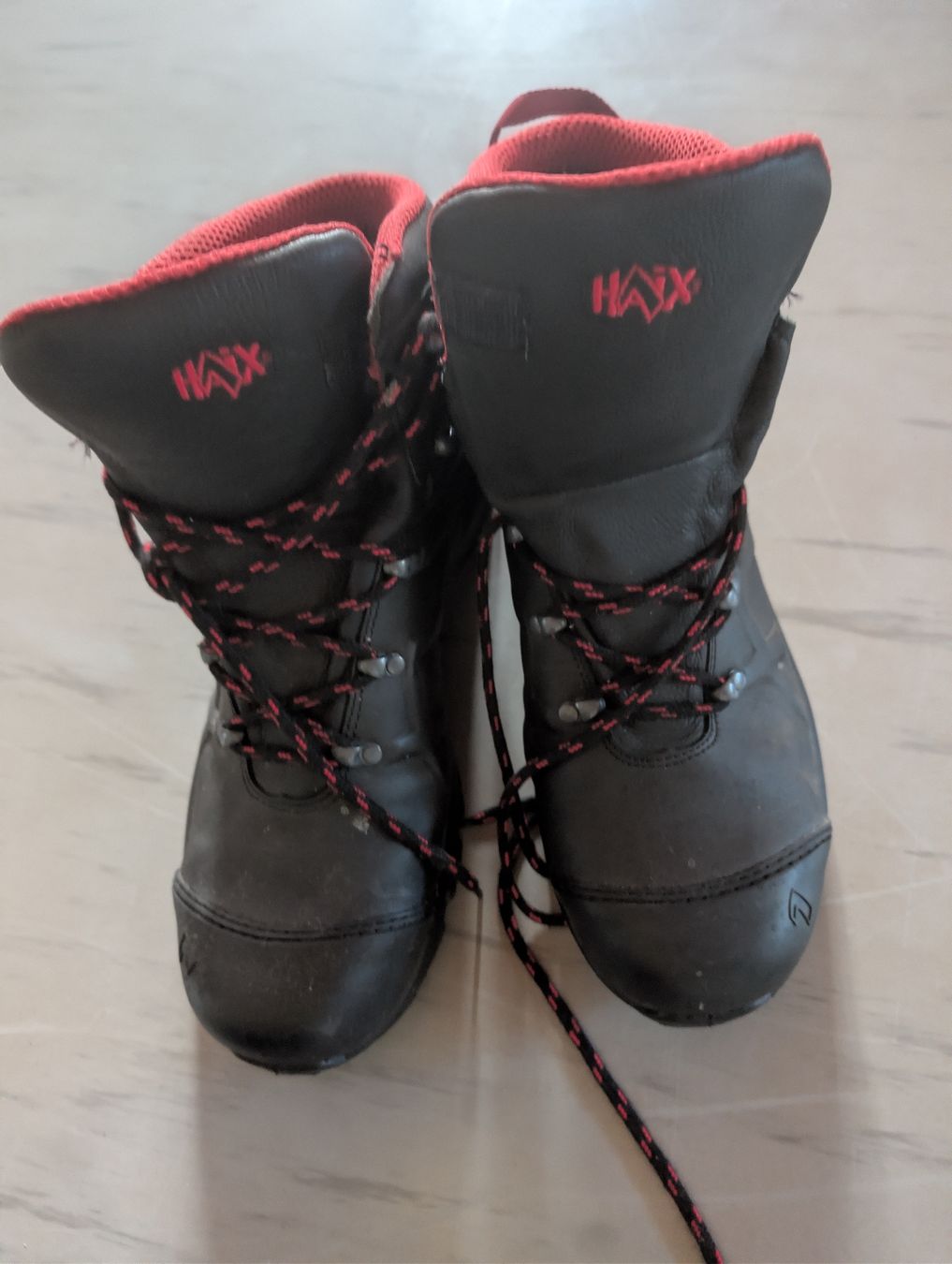 Scarpe da uomo: Sicherheitsschuh Haix Black Eagle 54 mid Grösse 43 – Usato da Villnachern venduto da jsc_pdh2