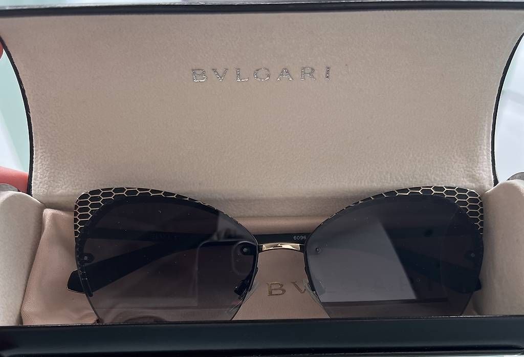 Bulgari Brillen & Gläser: Sonnenbrille von Bvlgari – Neu (gemäss Beschreibung) aus Egliswil von Zentangel