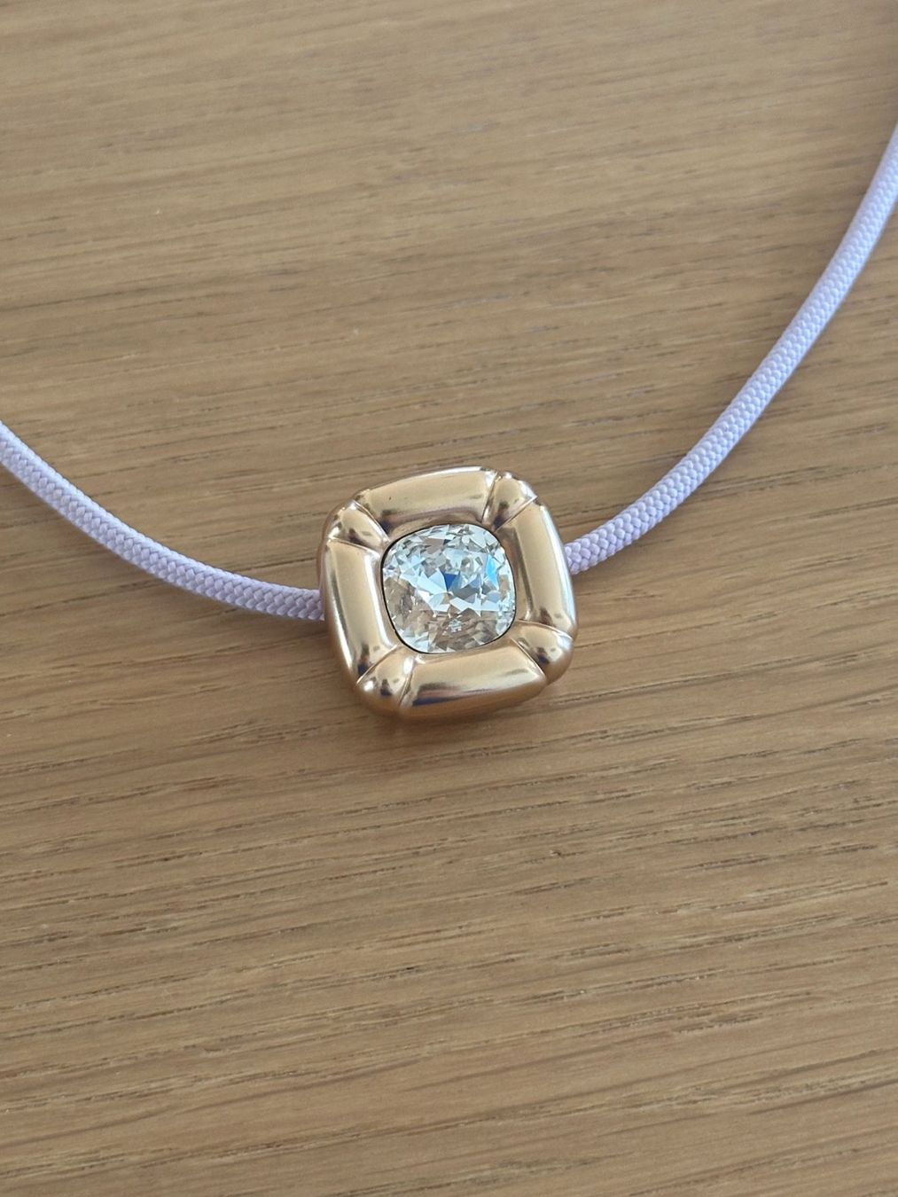 Swarovski Colliers: Choker Halskette Swarovski "Dulcis" – D'occasion à Küsnacht ZH par joe_v6z5 2