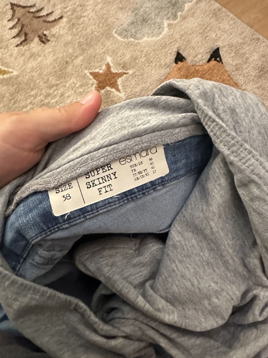 H&M Pantaloni: Damen Umstandshosen div – Usato da Wallenbuch venduto da __si__ 6