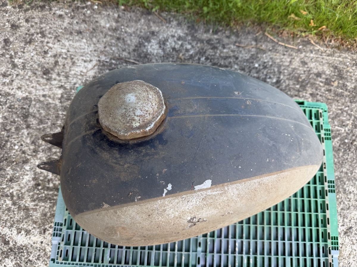 Jawa Tutti i ricambio per moto: Réservoir / Tank - JAWA – Usato da Courtételle venduto da claude41 2