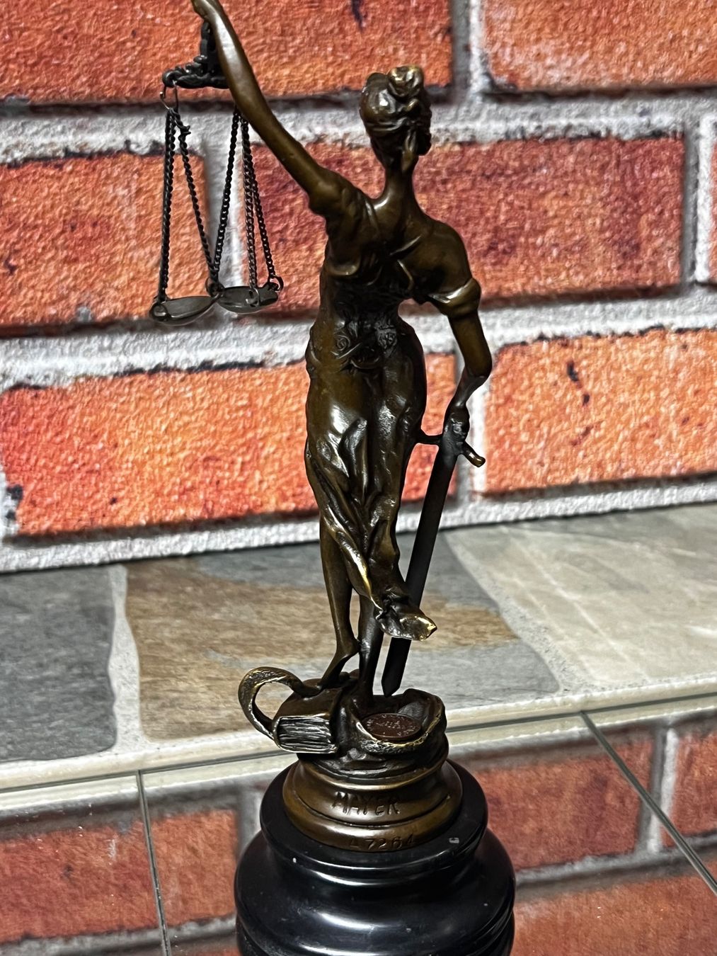 Skulpturen & Statuen: Bronze Figur Justitia aus Bronze Top – Gebraucht aus Oberengstringen von Cici7 3