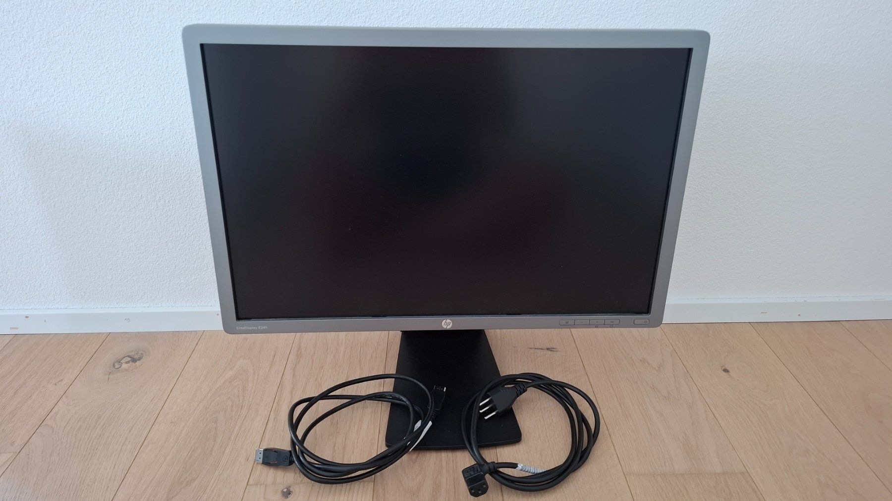 Hewlett Packard Ecrans: Monitor HP EleiteDisplay E241i – D'occasion à Maienfeld par -BlackBird-01