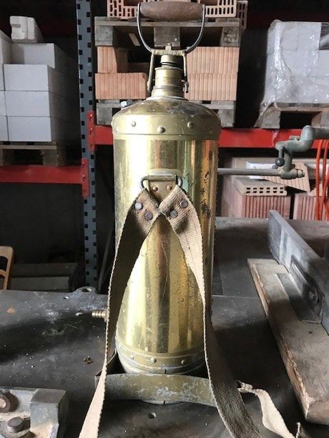Feuerlöscher: Antiker Feuerlöscher Maxim, Messing – Gebraucht aus Appenzell Meister. von Seppli58 3