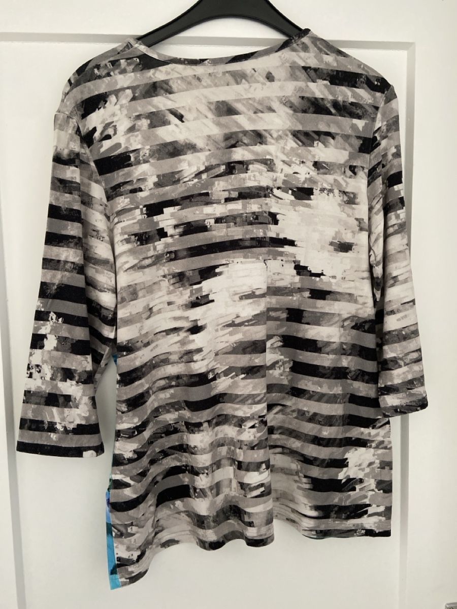 T-shirt: 3/4 Arm Shirt – Usato da Villmergen venduto da Savogin 1