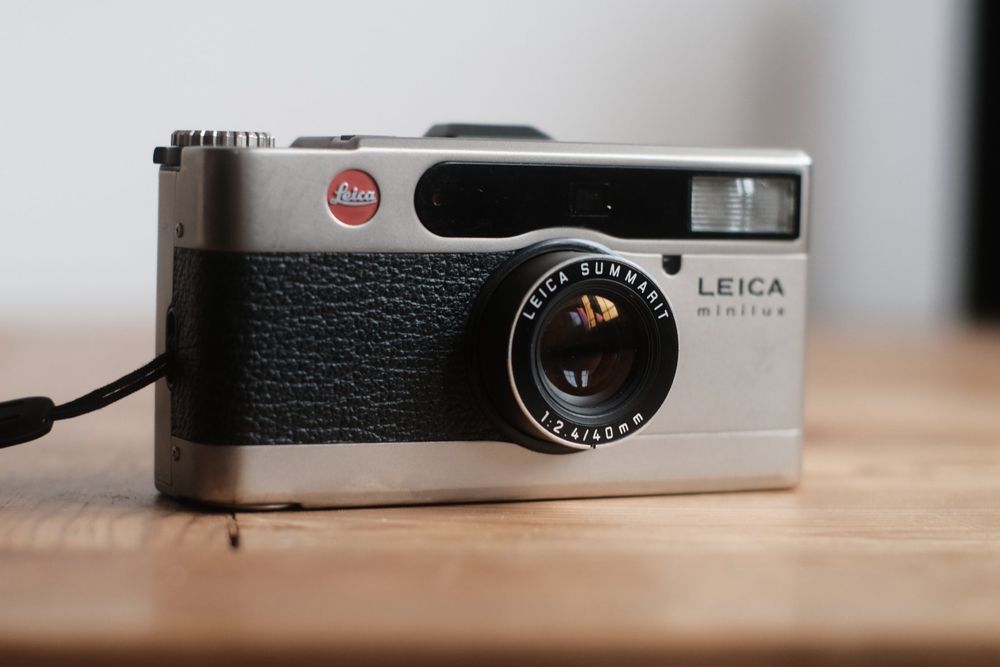 ライカ　ミニルックス　フィルムカメラ　40mm F2.4 　AFコンパクトカメラコンパクトカメラ