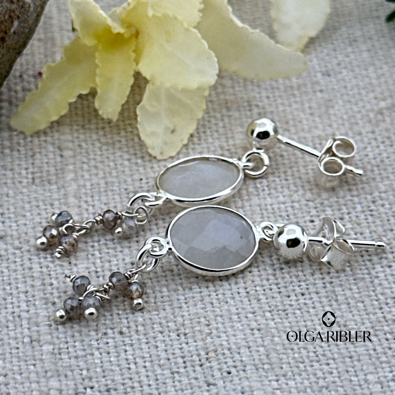 Olga Ribler Orecchini pendenti & Orecchini a lobo: Ohrstecker mit Mondstein - Sterling Silber 925 – Nuovo (secondo la descrizione) da Luzern venduto da Schmuckoutlet