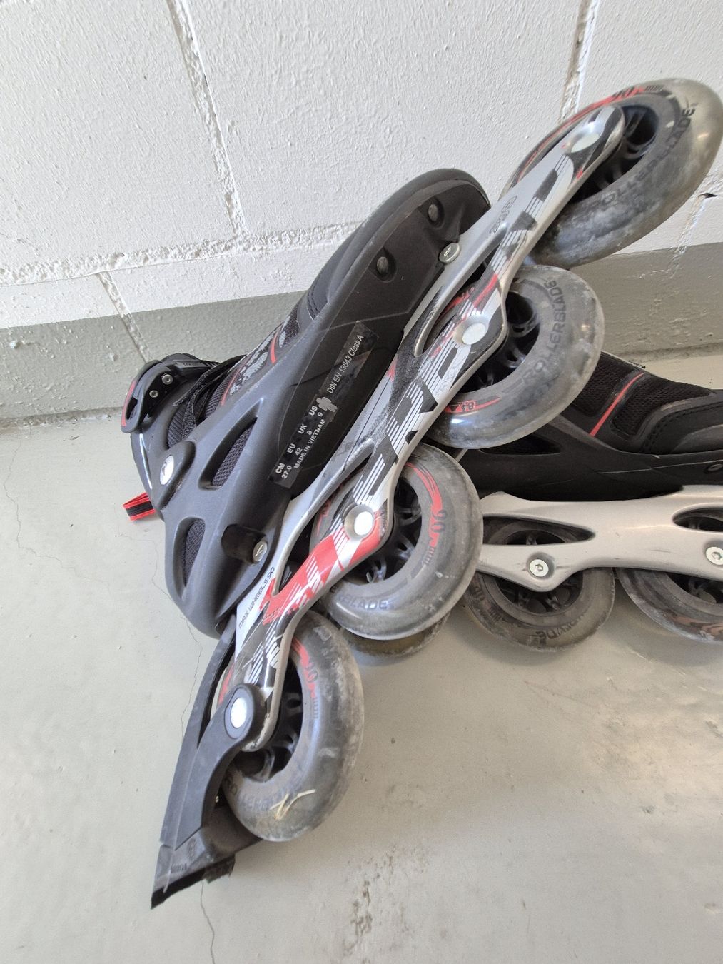 Pattini in linea & Pattini a rotelle: Inlineskates gr.42 – Usato da Winkel venduto da fkr_xpw8 2