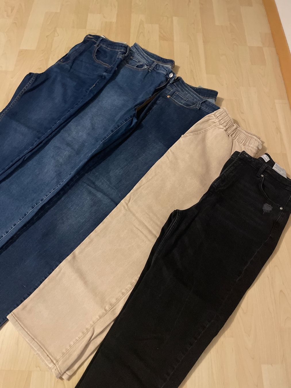 Jeans: Jeanspaket Gr.42 – Gebraucht aus Obfelden von 3zwerge 1