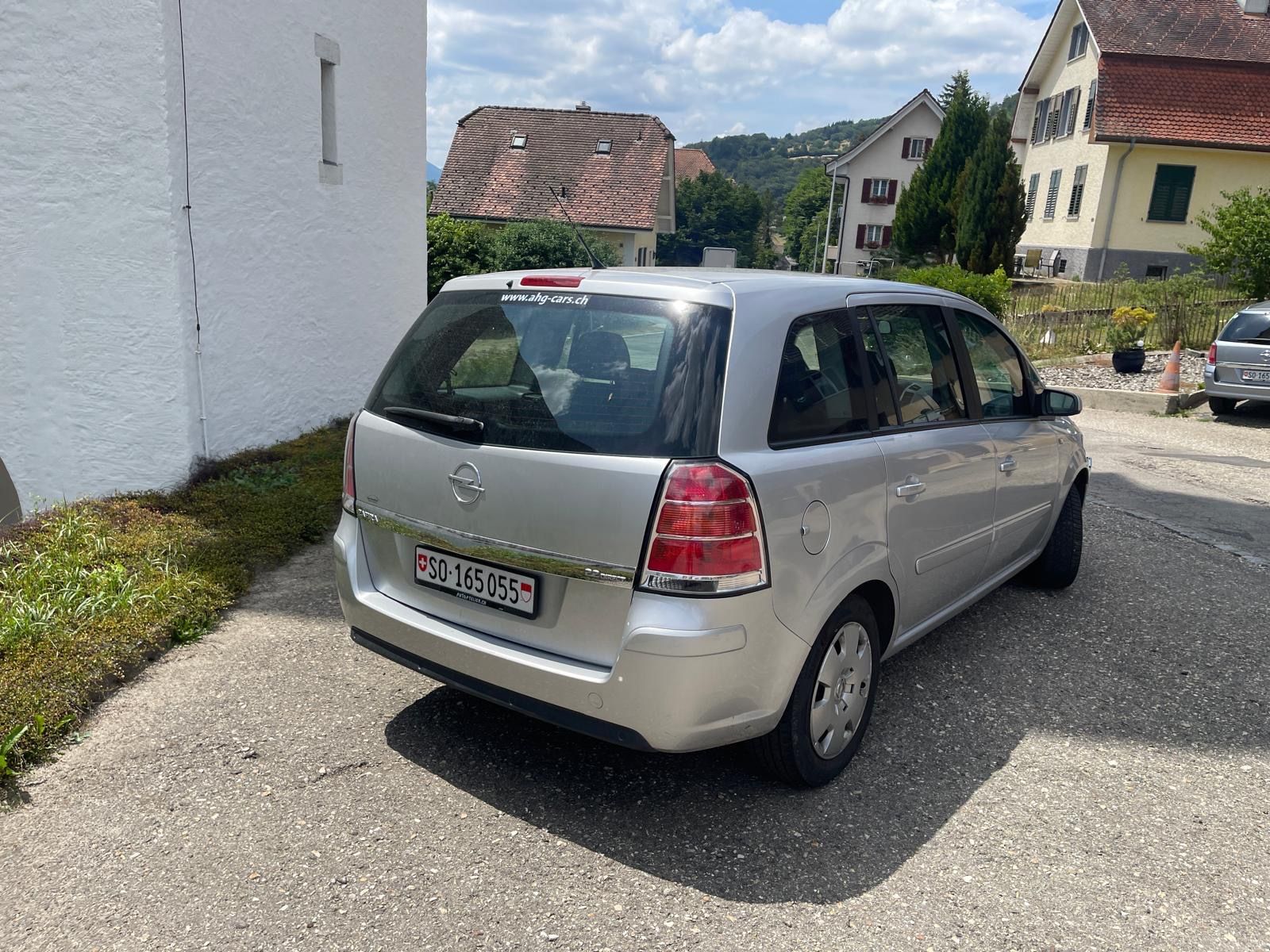 Opel Automobili: Opel Zafira B22 2.2 – Usato da Holderbank SO venduto da ann_lg6r 2