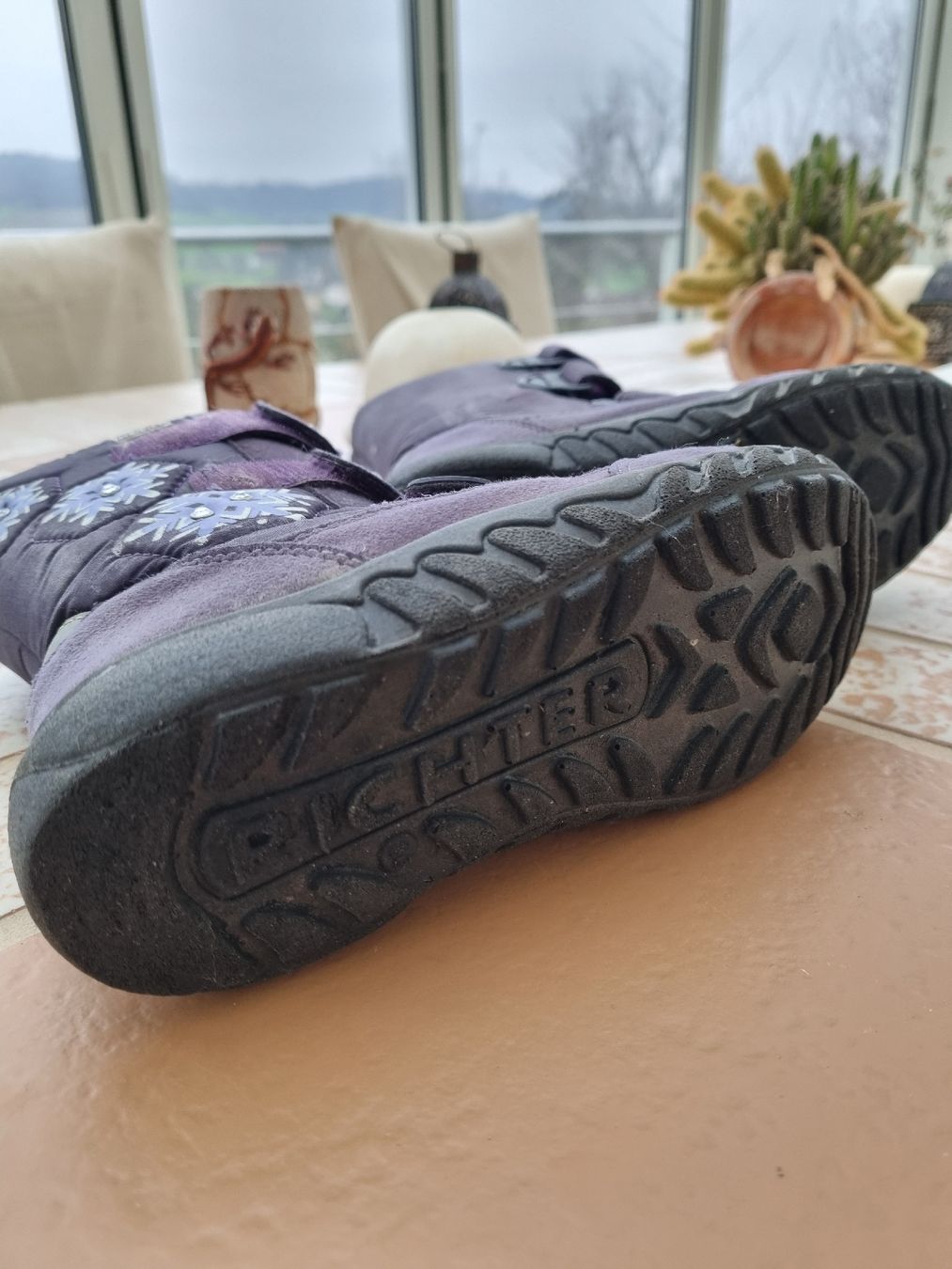 Scarpe per ragazze: Richter Winterstiefel Gr. 30, lila, Mädchen – Usato da Lengnau AG venduto da Endless 3