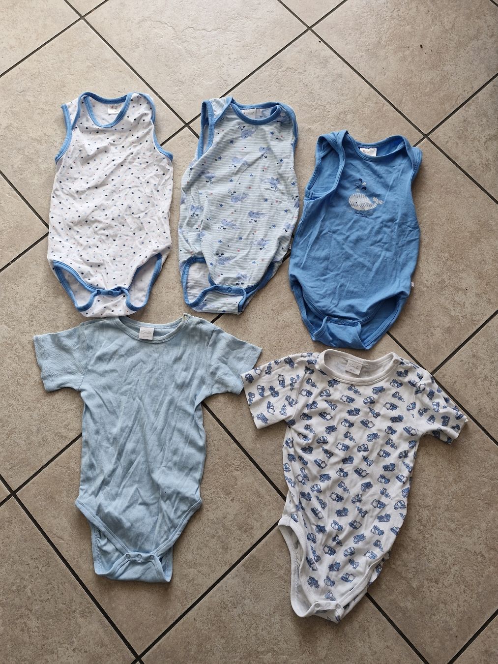 Biancheria intima: Kurzarm Bodys Gr.86/92 – Usato da Disentis/Mustér venduto da epa_862v